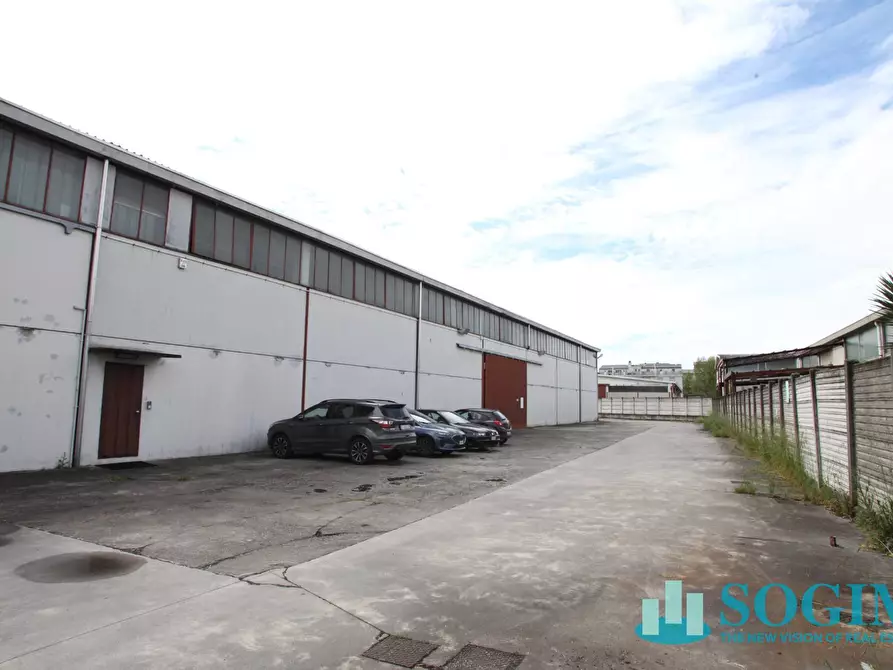Immagine 36 di Capannone industriale in vendita  in via tolstoi 8/10 a San Giuliano Milanese