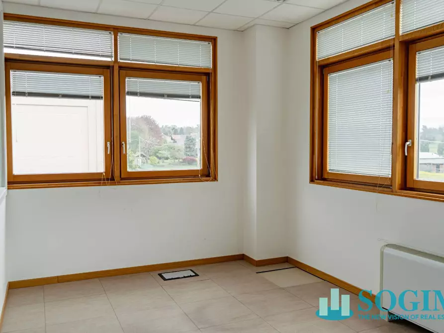 Immagine 9 di Ufficio in affitto  in Via Como 3 a Solbiate Con Cagno