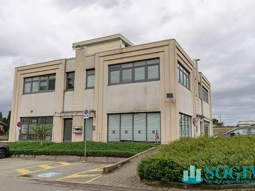 Immagine 1 di Ufficio in affitto  in Via Como 3 a Solbiate Con Cagno