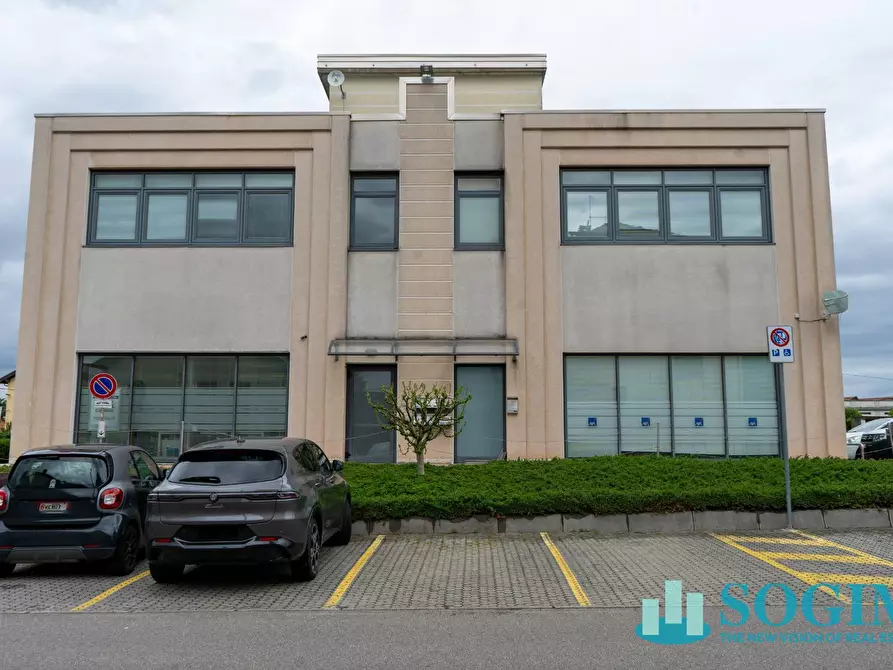 Immagine 21 di Ufficio in affitto  in Via Como 3 a Solbiate Con Cagno