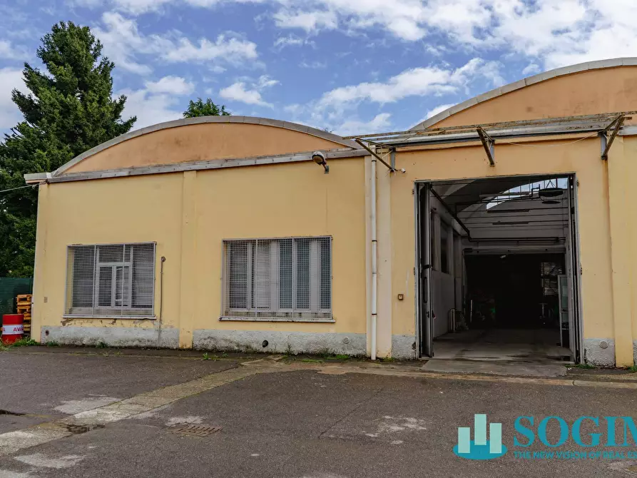 Immagine 20 di Capannone industriale in vendita  in Via Puccini 1 a Besano