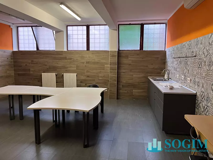 Immagine 8 di Capannone industriale in affitto  in Via Bisceglie 91/7 a Milano