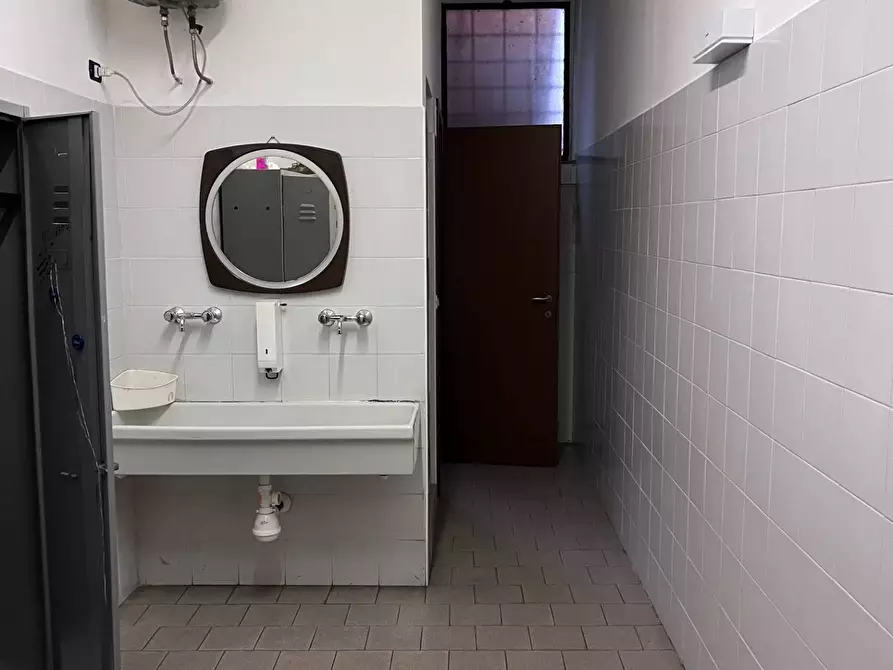 Immagine 9 di Capannone industriale in affitto  in Via Bisceglie 91/7 a Milano