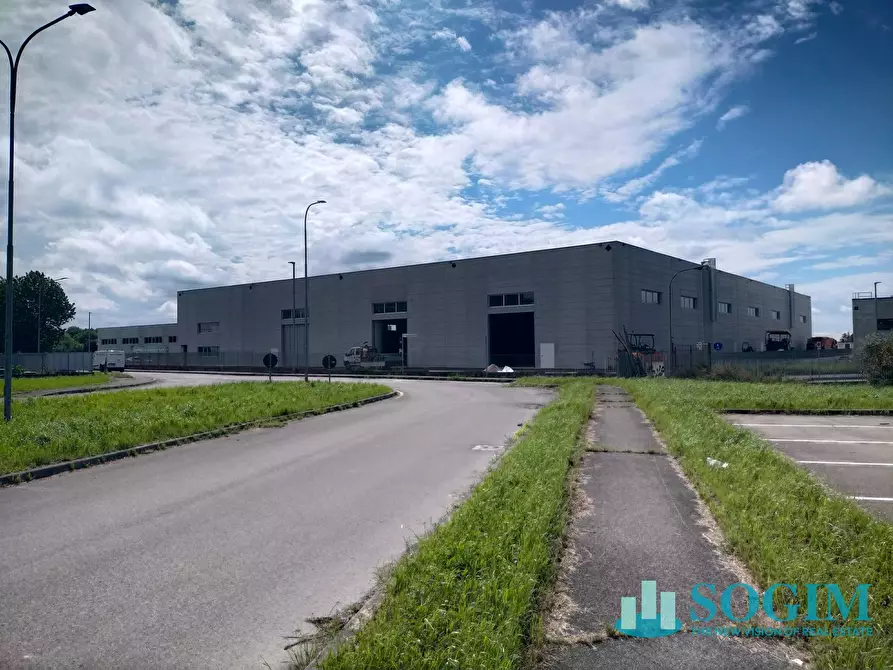 Immagine 8 di Capannone industriale in affitto  in via della Gasperina sn a Fara Olivana Con Sola