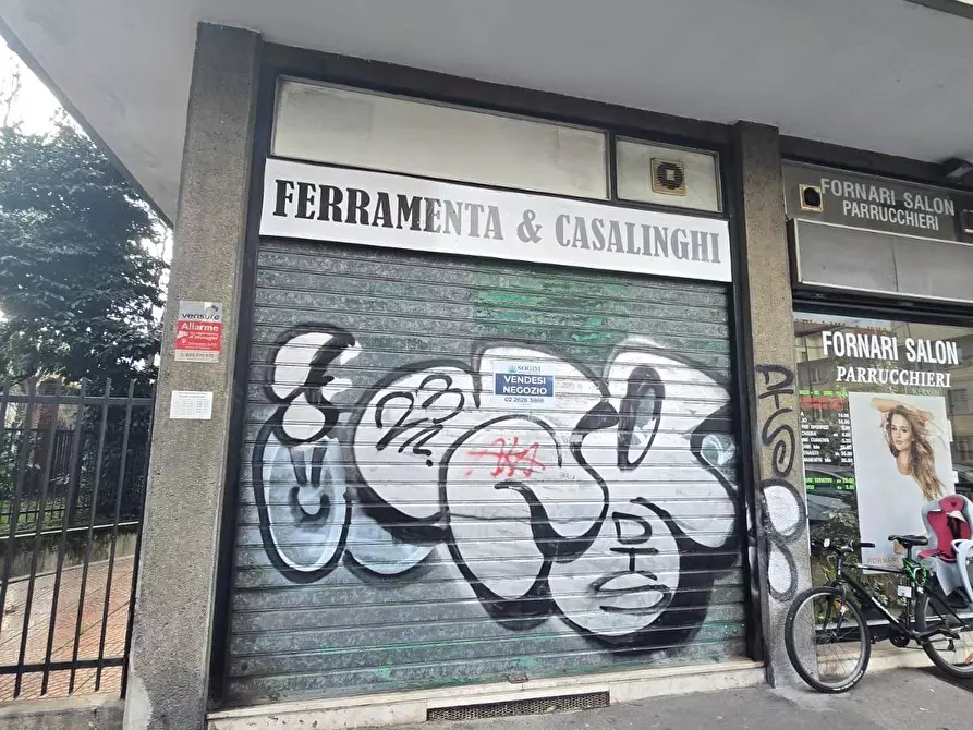 Immagine 24 di Negozio in affitto  in Via Padre Ravasi 16 a Sesto San Giovanni
