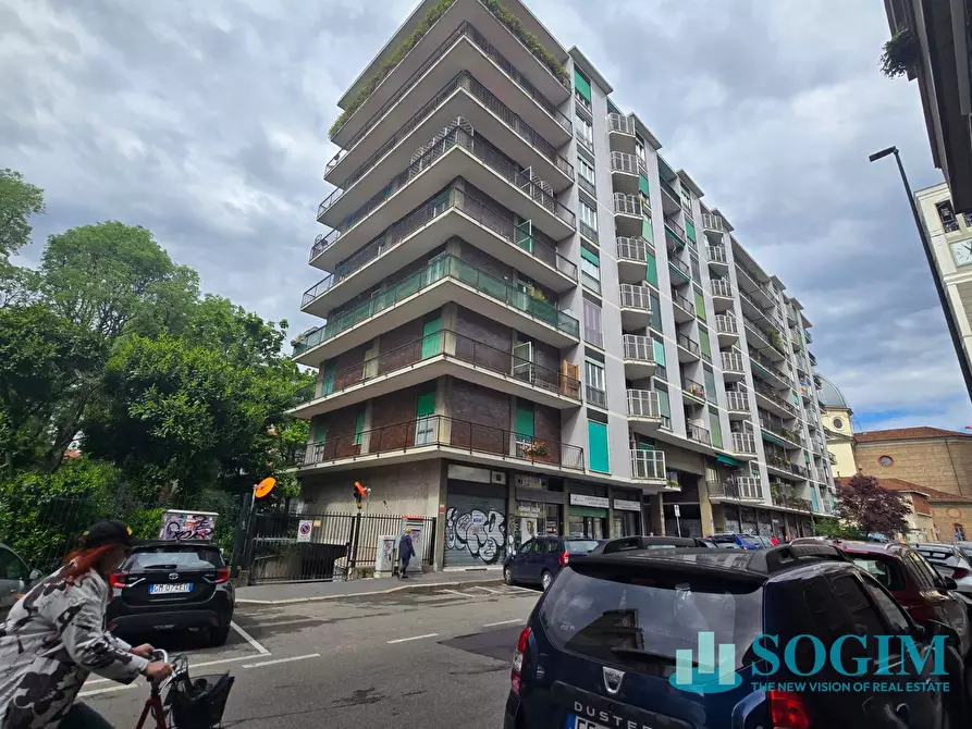 Immagine 26 di Negozio in affitto  in Via Padre Ravasi 16 a Sesto San Giovanni