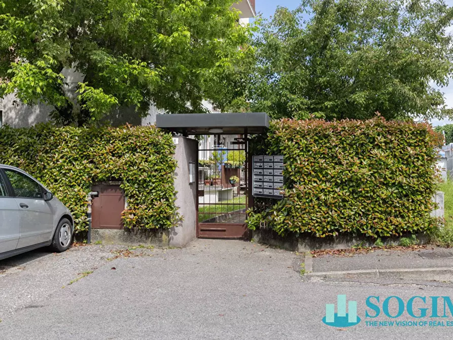 Immagine 47 di Appartamento in vendita  in Via Asti 8 a Seregno