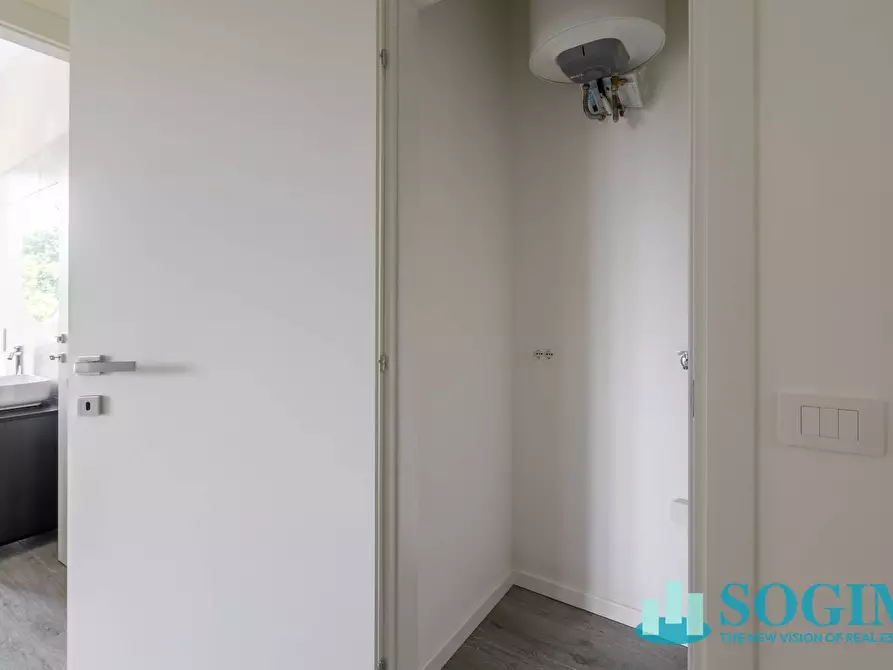 Immagine 18 di Appartamento in vendita  in Via Asti 8 a Seregno