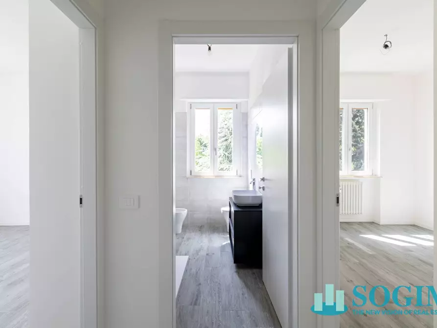 Immagine 12 di Appartamento in vendita  in Via Asti 8 a Seregno