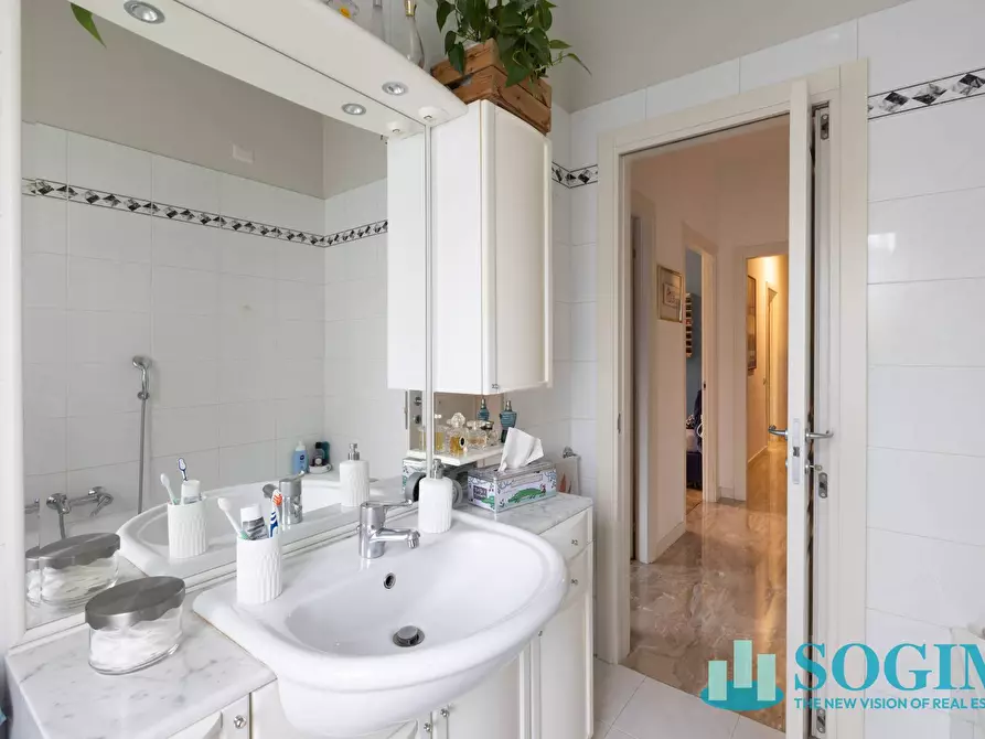 Immagine 23 di Appartamento in vendita  in Via Aristide de'Antichi 8 a Monza