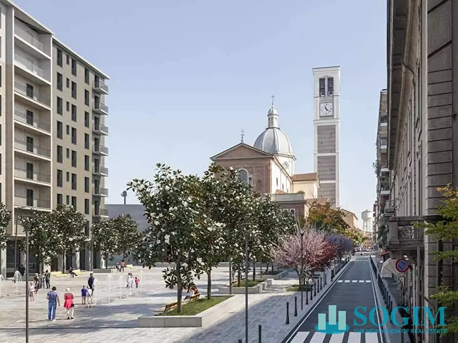 Immagine 3 di Locale commerciale in affitto  in Piazza Petazzi 31-32 a Sesto San Giovanni