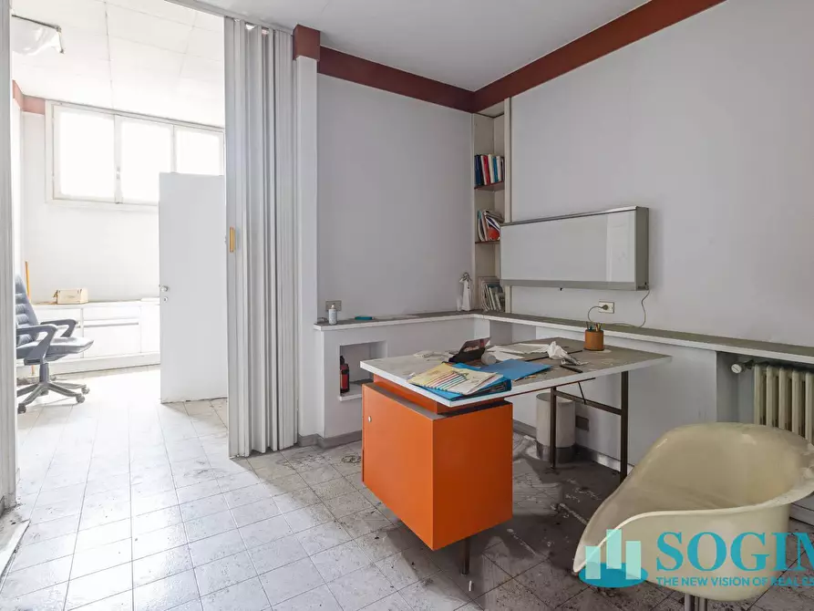 Immagine 13 di Ufficio in vendita  in Via Italia 9 a Muggiò