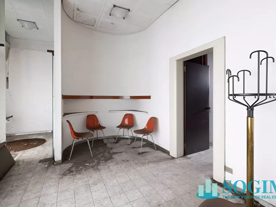 Immagine 9 di Ufficio in vendita  in Via Italia 9 a Muggiò