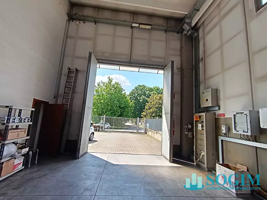 Immagine 25 di Capannone industriale in vendita  in via Porta 7 a Sovico