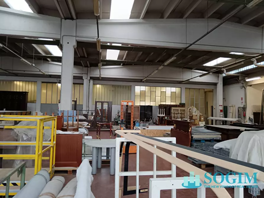 Immagine 19 di Capannone industriale in vendita  in Via Milano a Cabiate