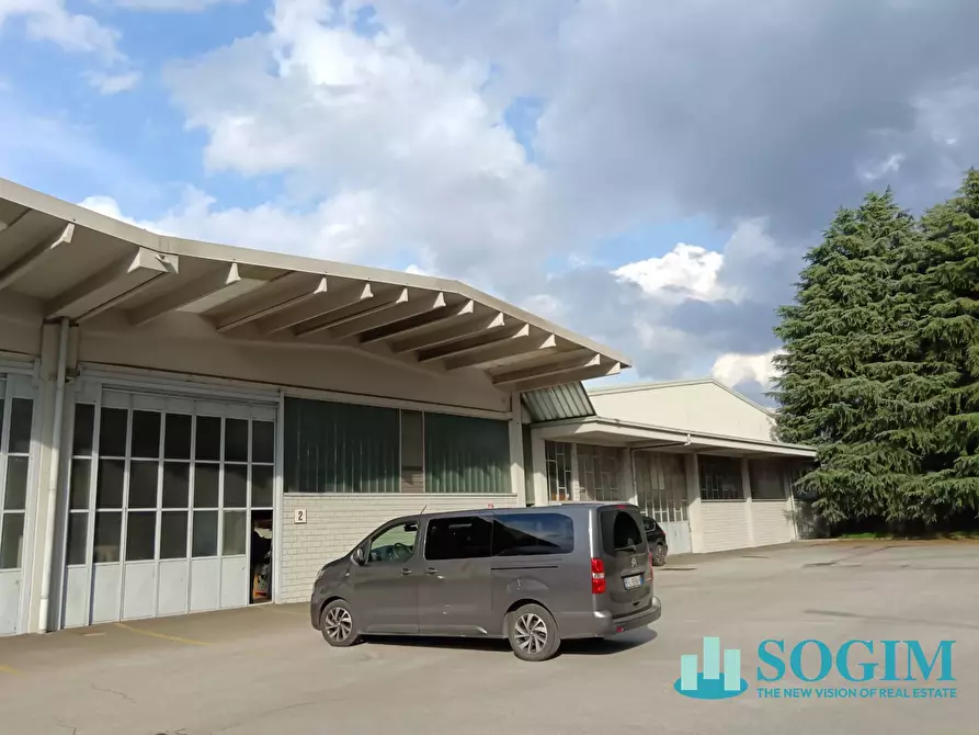 Immagine 25 di Capannone industriale in vendita  in Via Milano a Cabiate