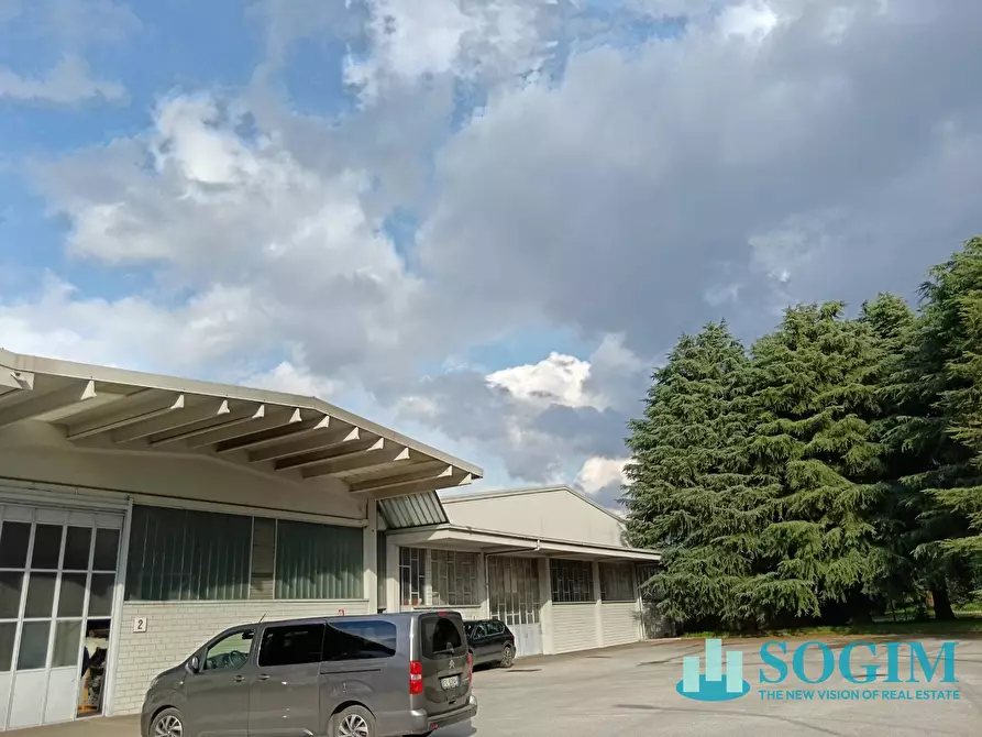 Immagine 29 di Capannone industriale in vendita  in Via Milano a Cabiate