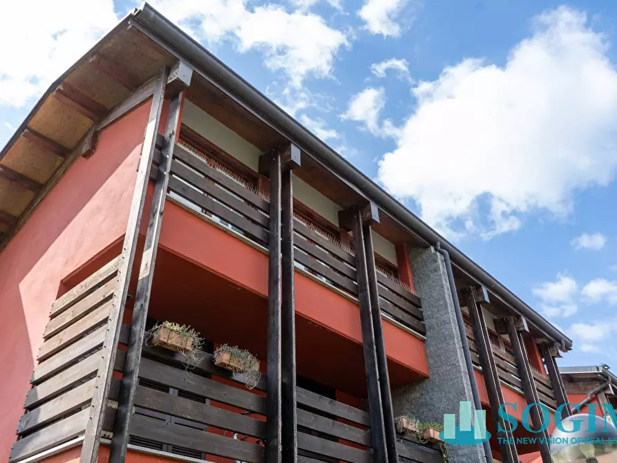 Immagine 25 di Appartamento in vendita  in Via Strambio a Eupilio