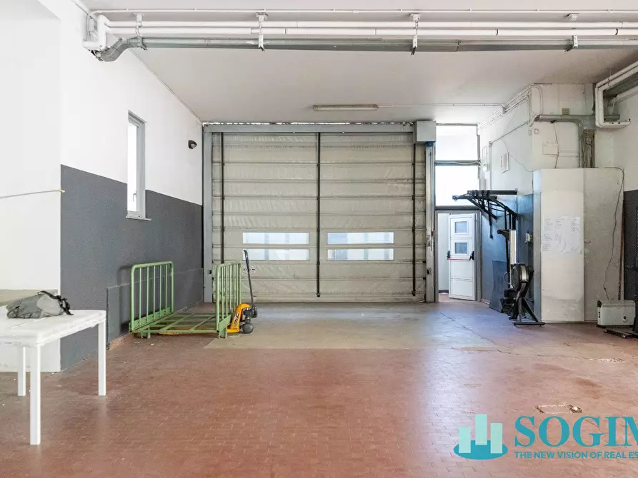 Immagine 21 di Capannone industriale in vendita  in via Wagner 289 a Seregno