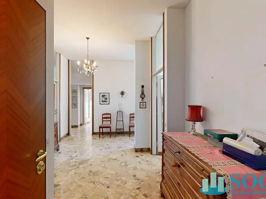 Immagine 2 di Appartamento in vendita  in Giuseppe Ferrari a Como