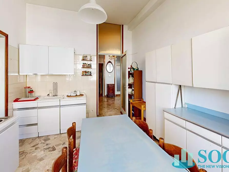 Immagine 5 di Appartamento in vendita  in Giuseppe Ferrari a Como