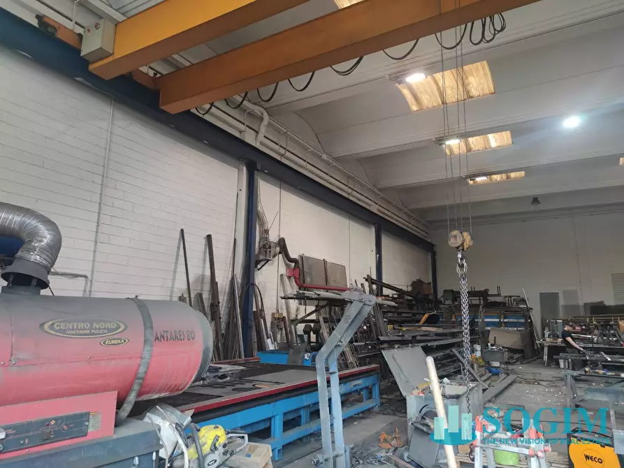 Immagine 2 di Capannone industriale in vendita  in Via Enrico Fermi 37 a Grassobbio