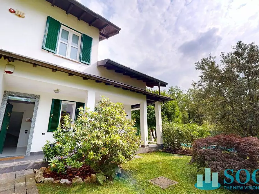 Immagine 3 di Villa in vendita  in via Meraccio a Villa Guardia