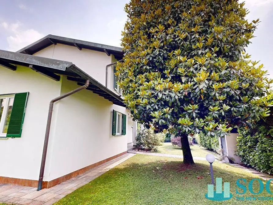 Immagine 30 di Villa in vendita  in via Meraccio a Villa Guardia