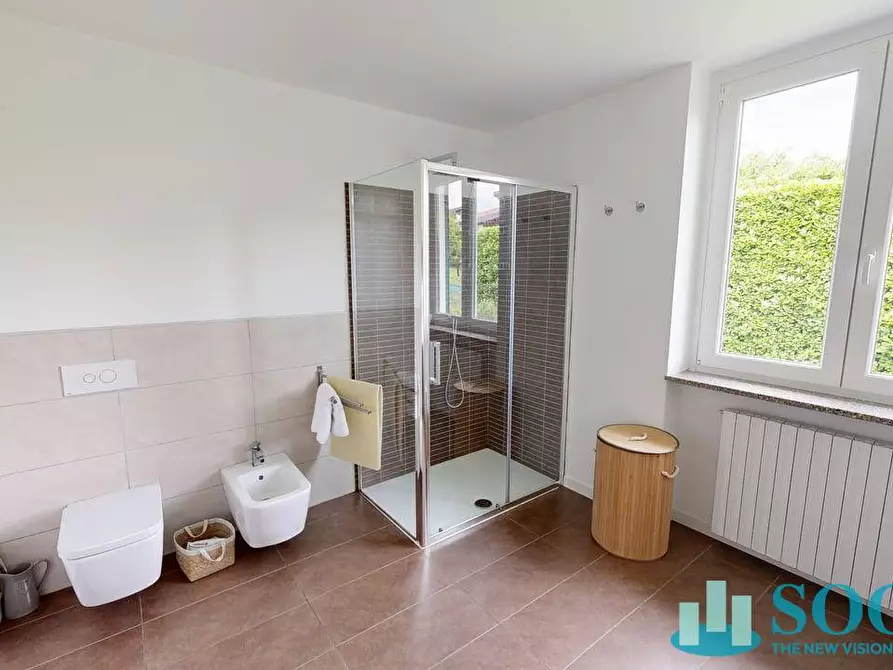 Immagine 11 di Villa in vendita  in via Meraccio a Villa Guardia