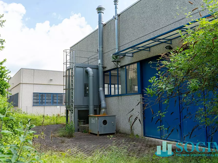 Immagine 5 di Capannone industriale in affitto  in via dei ierr a Albese Con Cassano