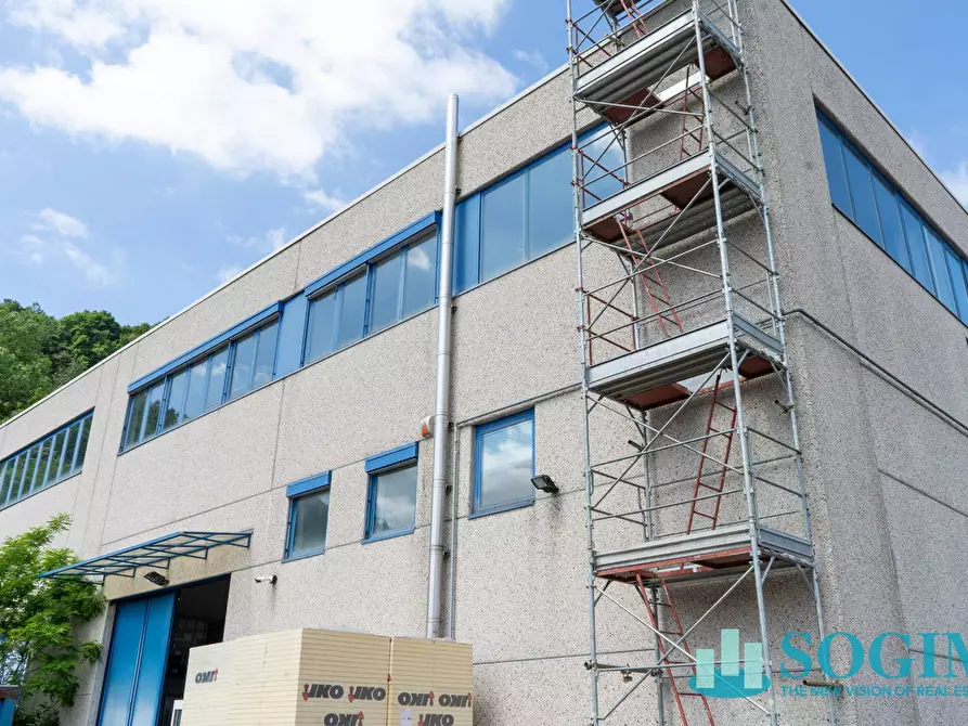 Immagine 6 di Capannone industriale in affitto  in via dei ierr a Albese Con Cassano