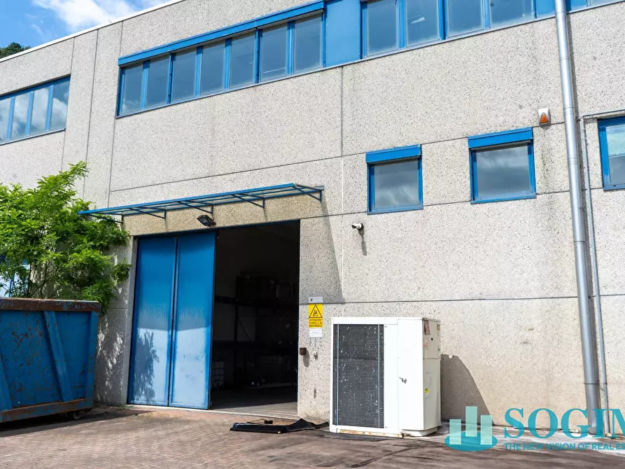 Immagine 27 di Capannone industriale in affitto  in via dei ierr a Albese Con Cassano