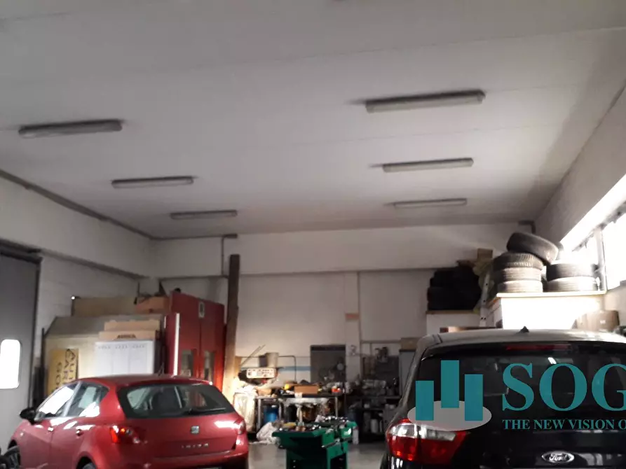 Immagine 2 di Capannone industriale in vendita  in via risorgimento a Senago