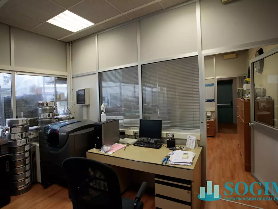 Immagine 2 di Capannone industriale in vendita  in via della liberazione 58 a San Giuliano Milanese