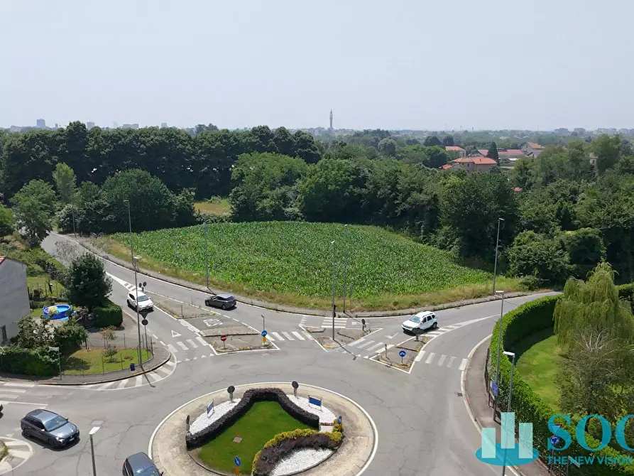 Immagine 34 di Attico in vendita  in via Corridoni 1 a Giussano