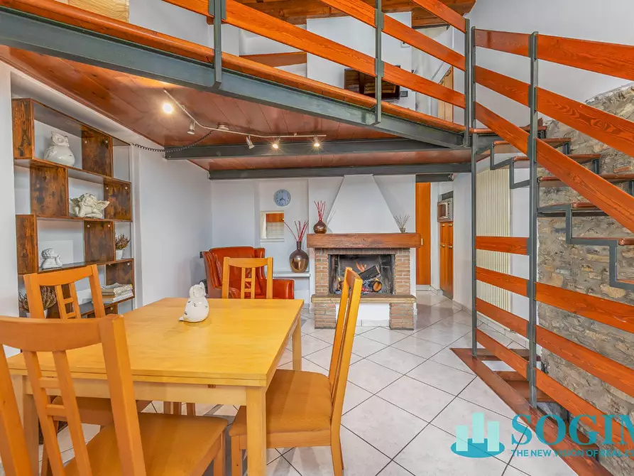 Immagine 8 di Appartamento in vendita  in frazione capovico a Blevio