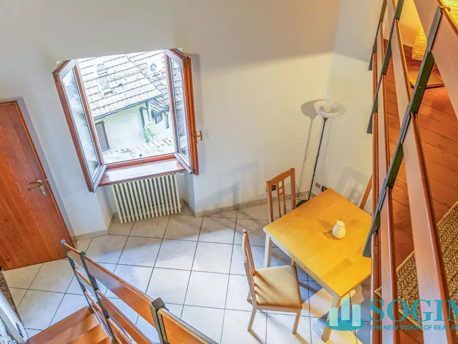 Immagine 18 di Appartamento in vendita  in frazione capovico a Blevio