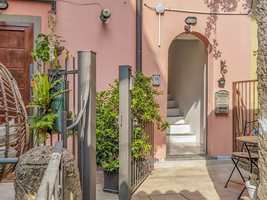 Immagine 35 di Appartamento in vendita  in frazione capovico a Blevio