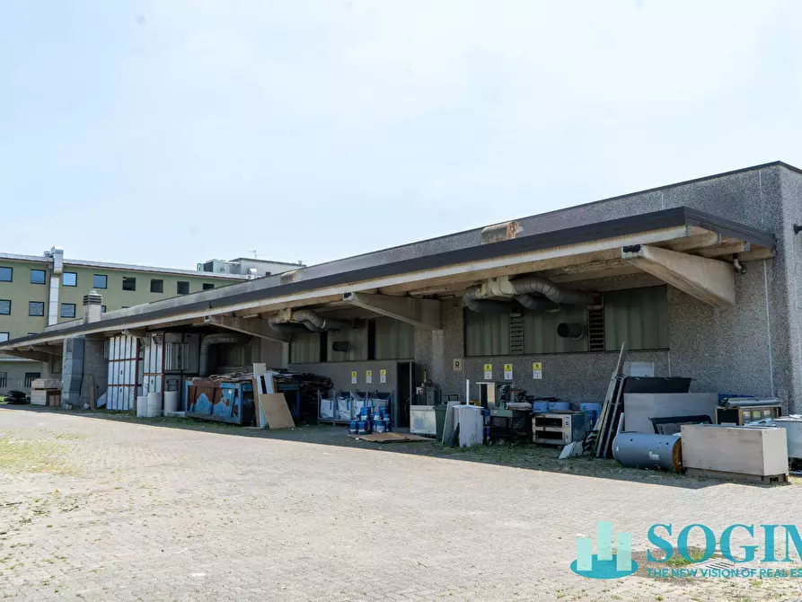 Immagine 21 di Capannone industriale in vendita  in via dell'artigianato a Carugate