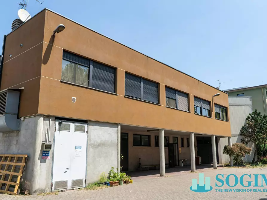 Immagine 26 di Capannone industriale in vendita  in via dell'artigianato a Carugate