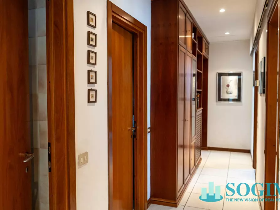 Immagine 14 di Appartamento in vendita  in Via MIlano a Cantù