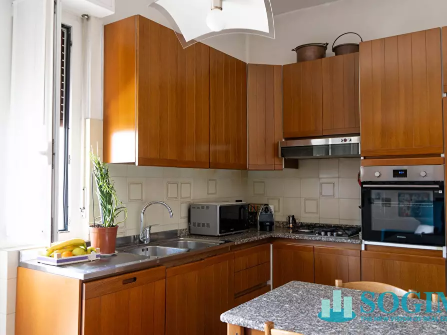 Immagine 3 di Appartamento in vendita  in Via MIlano a Cantù