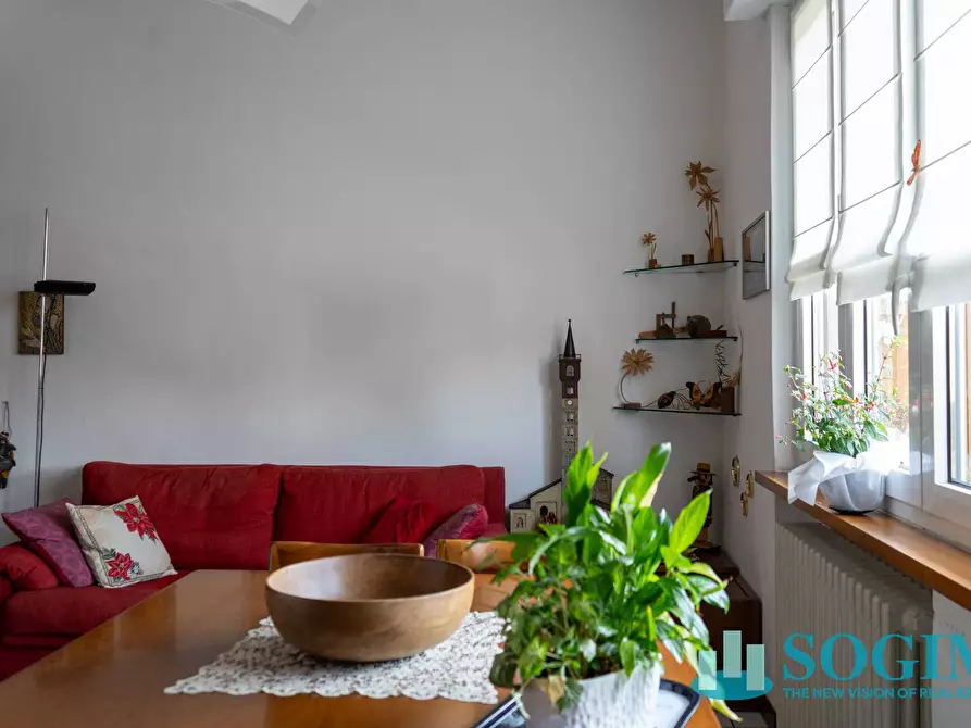 Immagine 19 di Laboratorio in vendita  in Via Milano a Cantù