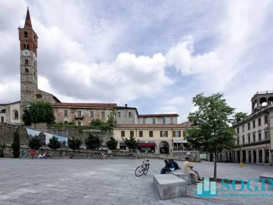 Immagine 15 di Laboratorio in vendita  in Via Milano a Cantù