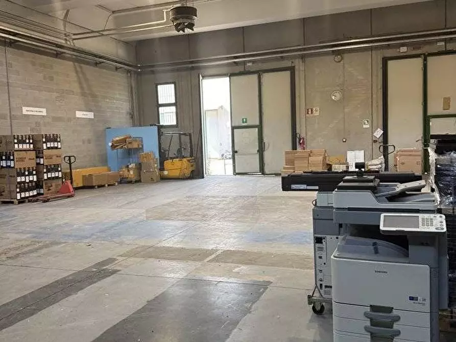 Immagine 32 di Capannone industriale in vendita  in Cellini 5 a Villasanta