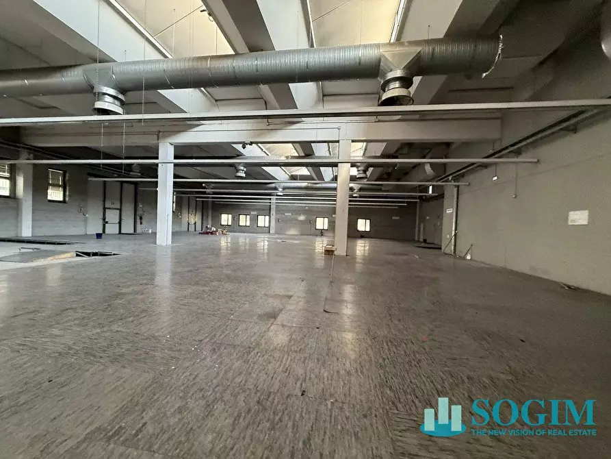 Immagine 34 di Capannone industriale in vendita  in Cellini 5 a Villasanta