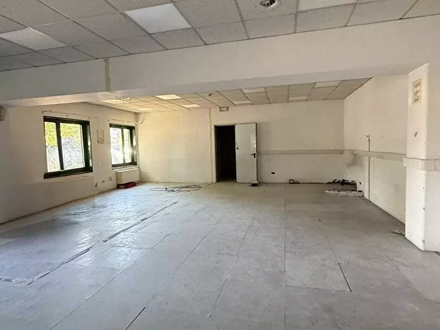 Immagine 38 di Capannone industriale in vendita  in Cellini 5 a Villasanta