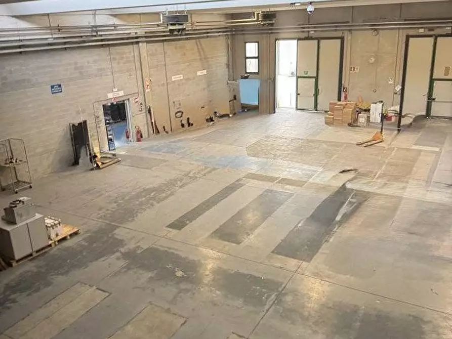 Immagine 42 di Capannone industriale in vendita  in Cellini 5 a Villasanta