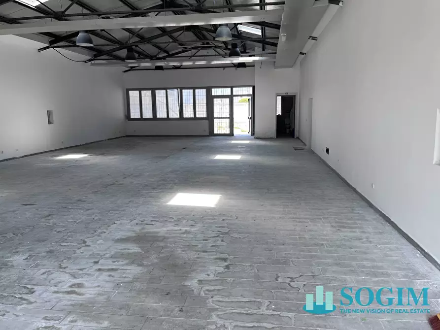 Immagine 26 di Capannone industriale in vendita  in Via Ravello 72 a Albairate