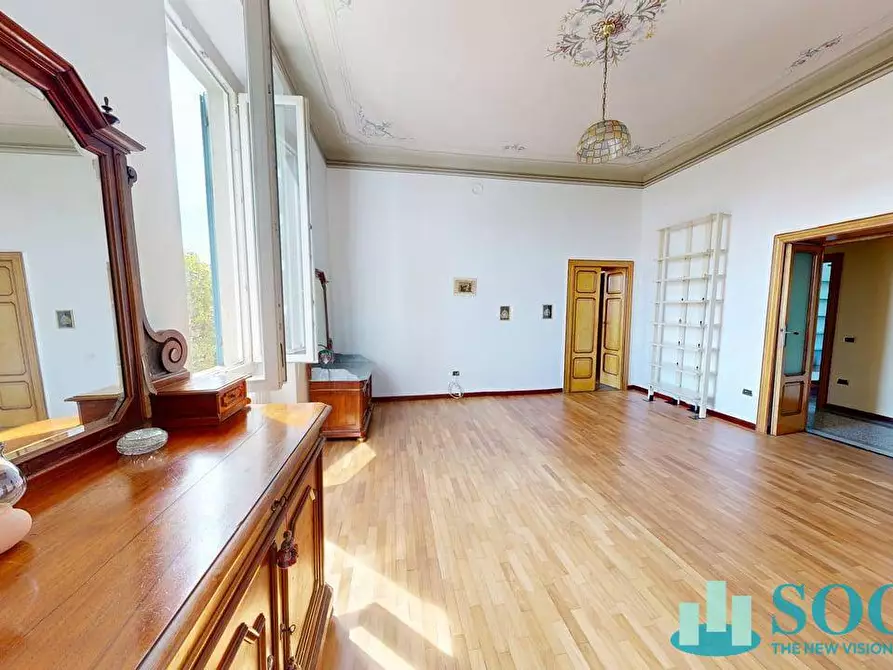 Immagine 15 di Villa in vendita  in Via Como a Lomazzo